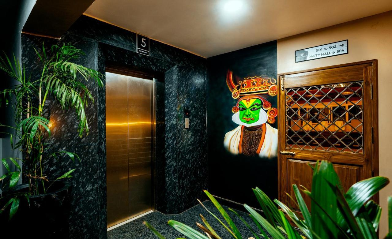 Royal Tusker Luxury Service Apartments マイソール エクステリア 写真